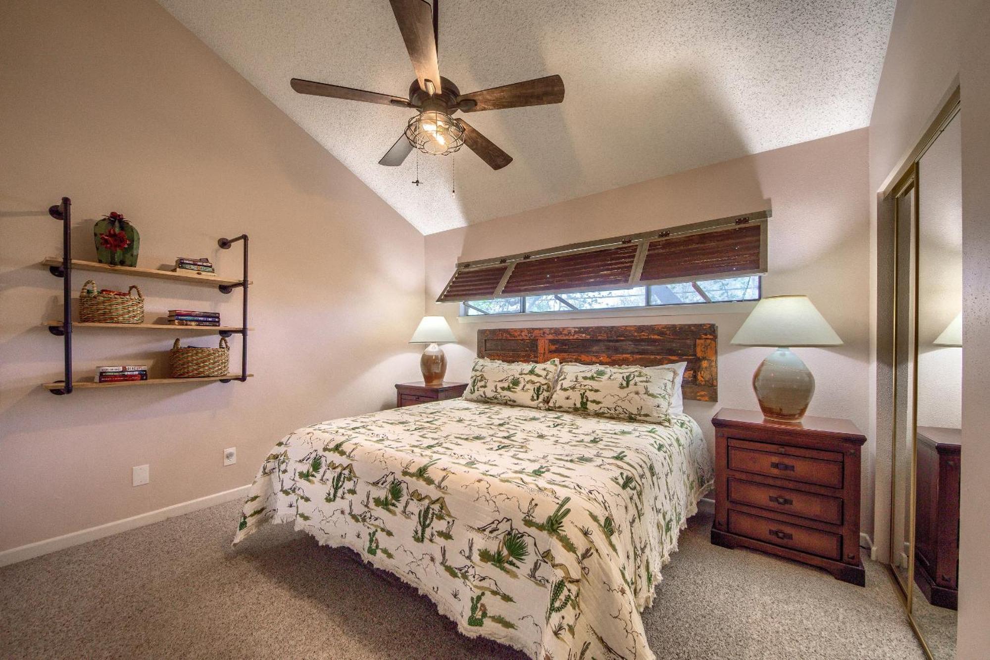 The Iron Cactus Condo On The Comal Cw C102 New Braunfels Luaran gambar